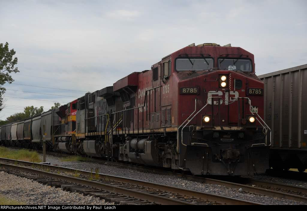 Grain train eases north out of the yard